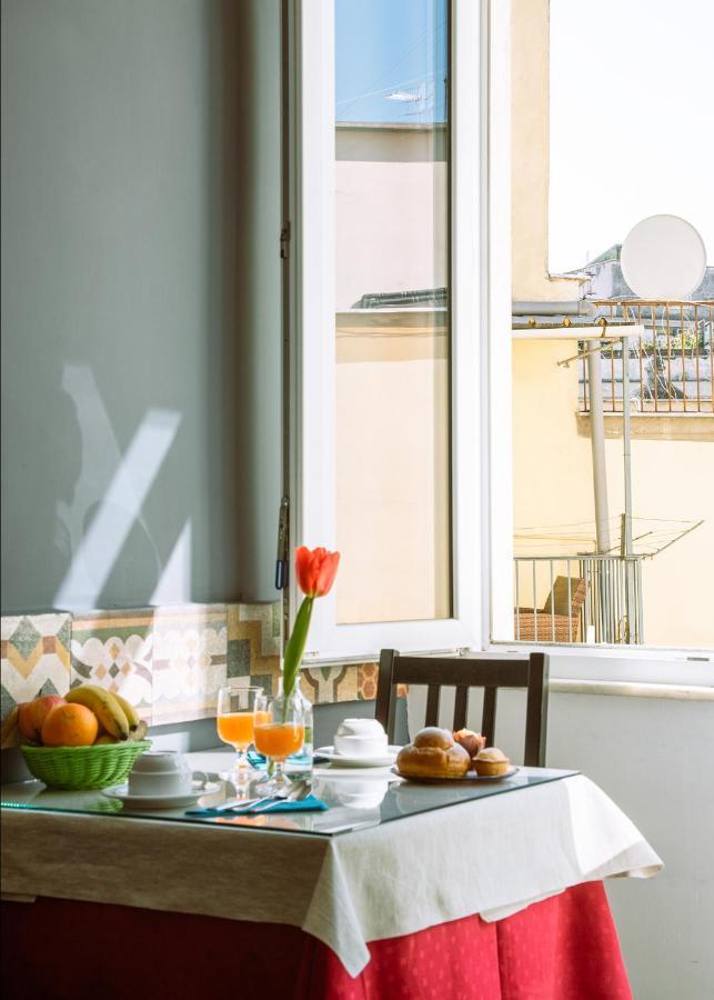 Carafa Suite B&B Napels Buitenkant foto