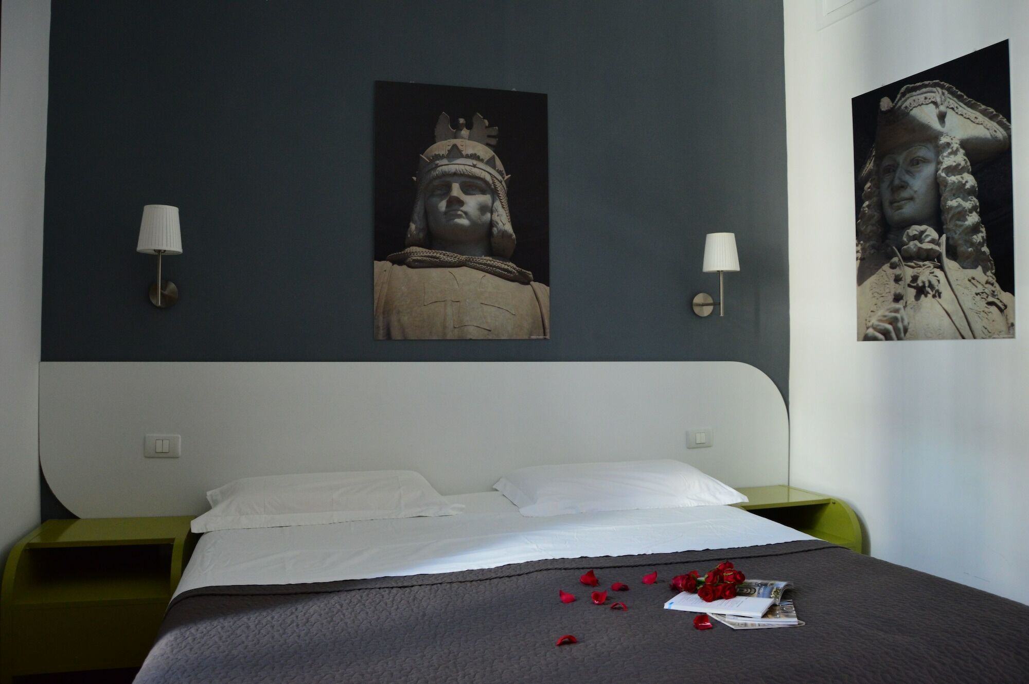 Carafa Suite B&B Napels Buitenkant foto